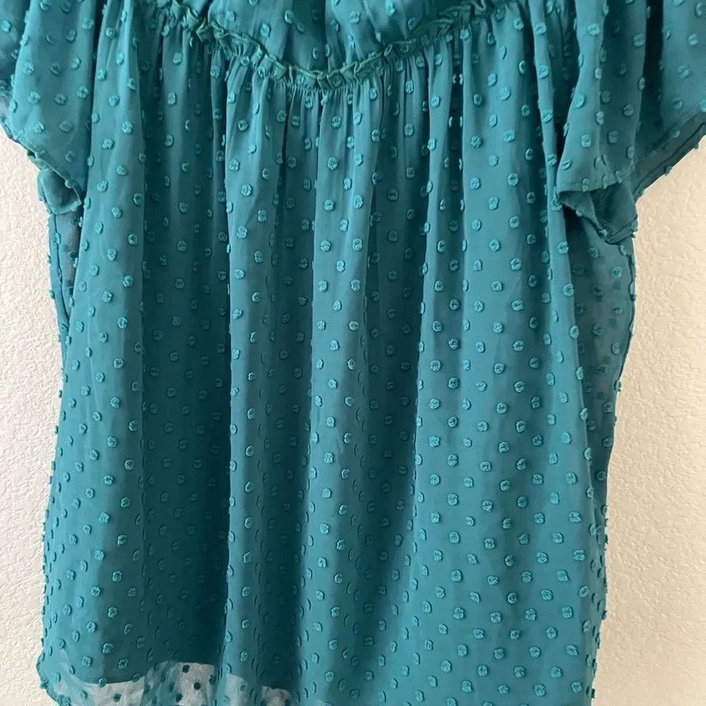 ‎J crew raised dot blouse